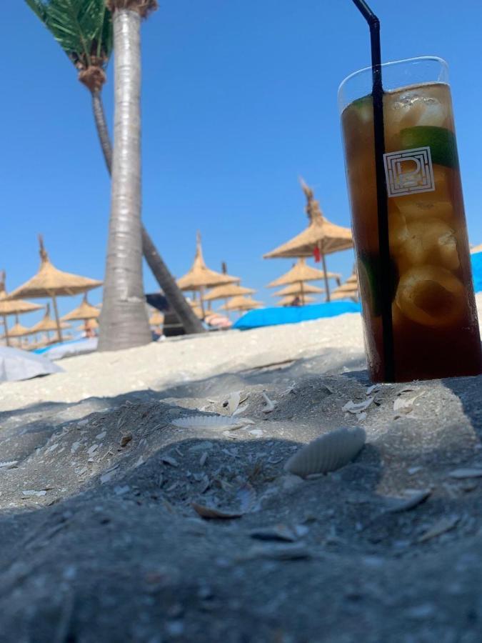 Zev- Cataleya Mamaia Nord Lägenhet Năvodari Exteriör bild