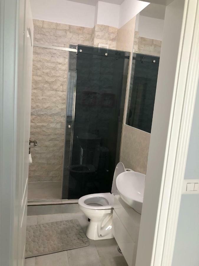 Zev- Cataleya Mamaia Nord Lägenhet Năvodari Exteriör bild