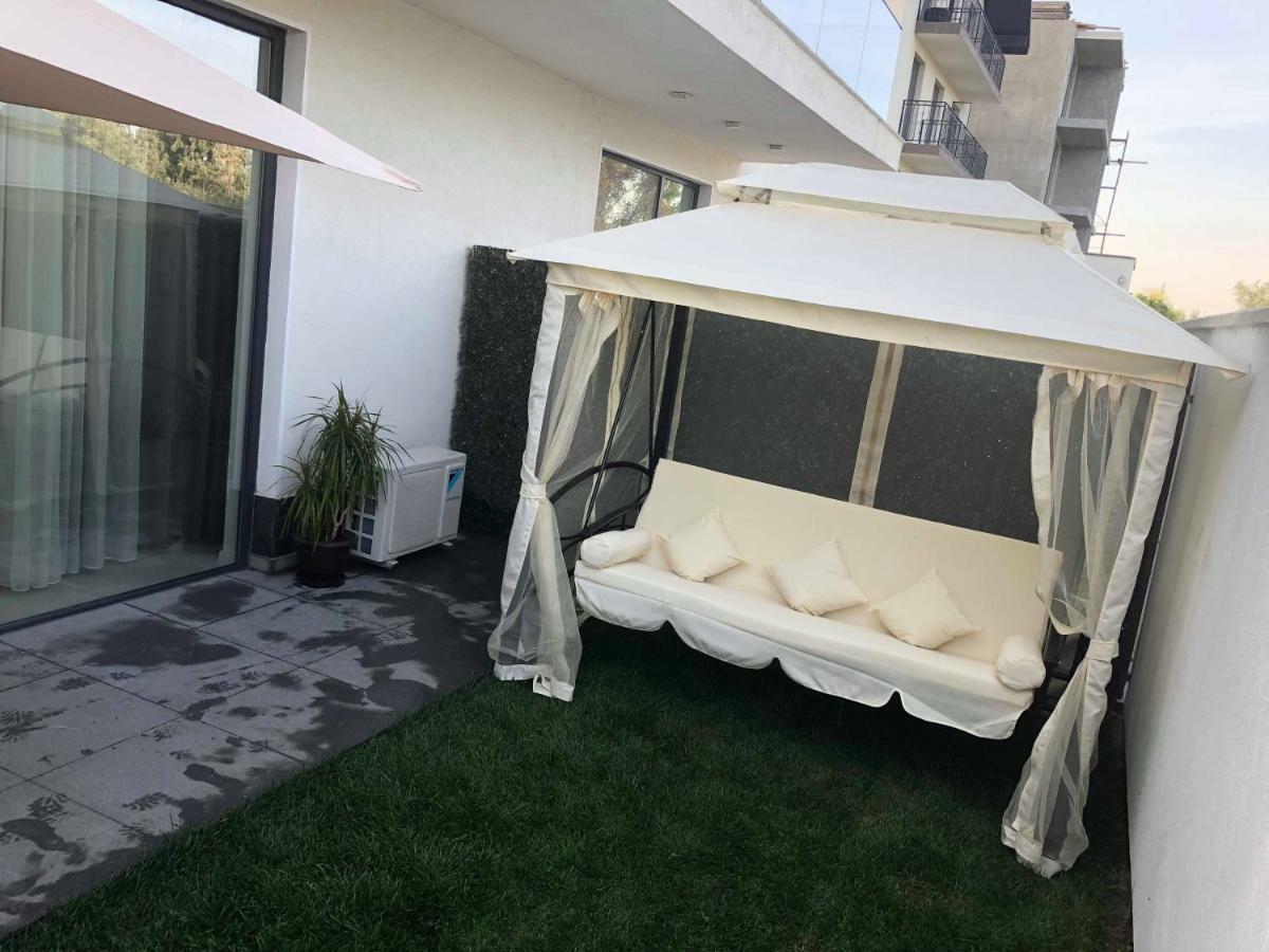 Zev- Cataleya Mamaia Nord Lägenhet Năvodari Exteriör bild